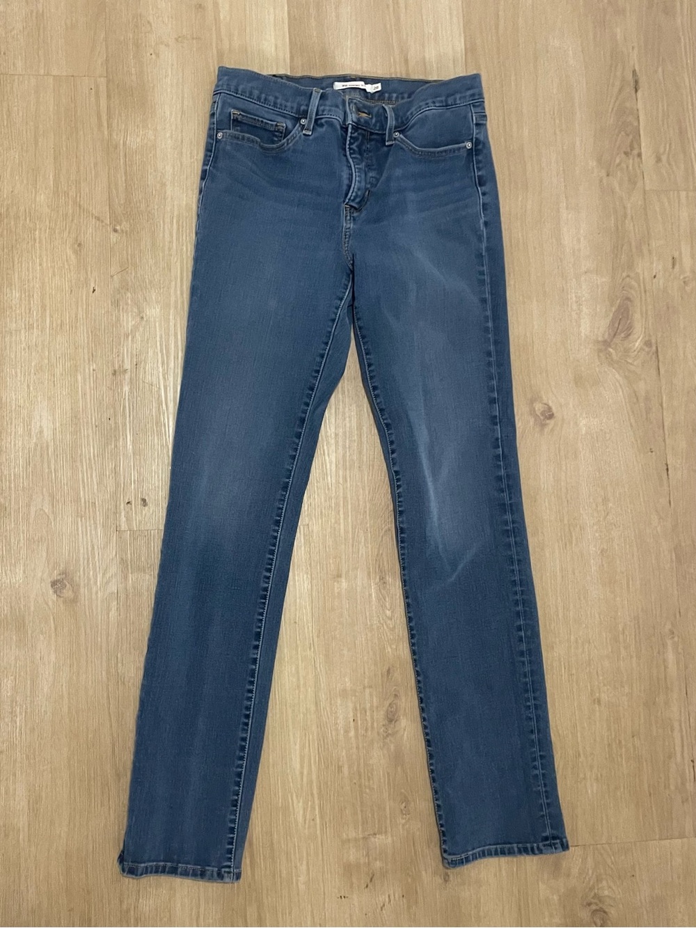 Levi's Women's Skinny Jeans in Dark Indigo